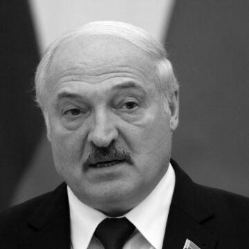 Україна ввела санкції проти Лукашенка Україна ввела санкції проти Лукашенка