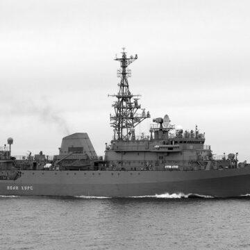 Російській корабель-розвідник зі значними пошкодженнями помітили у Севастополі (фото) Російській корабель-розвідник зі значними пошкодженнями помітили у Севастополі (фото)