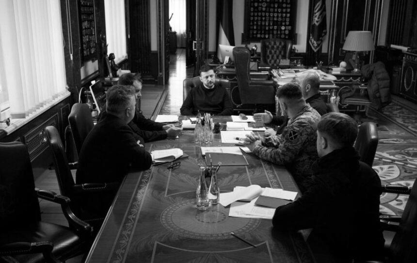 Проти “заплямованих” облич: скільки українців вимагають повної зміни влади після війни