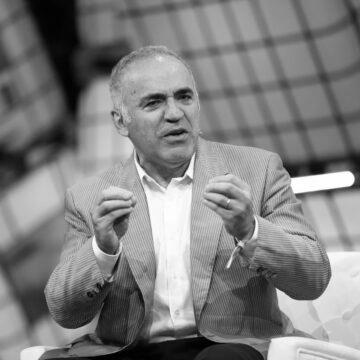 Каспаров розповів, чи закінчиться війна, поки Путін залишається при владі Каспаров розповів, чи закінчиться війна, поки Путін залишається при владі