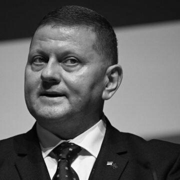 Залужний зробив заяву про політичну кар'єру Залужний зробив заяву про політичну кар’єру
