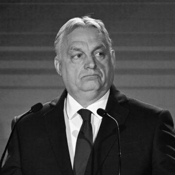 "Зірвали аплодисменти в Москві": МЗС жорстко відповіло Угорщині на антиукраїнські кроки “Зірвали аплодисменти в Москві”: МЗС жорстко відповіло Угорщині на антиукраїнські кроки