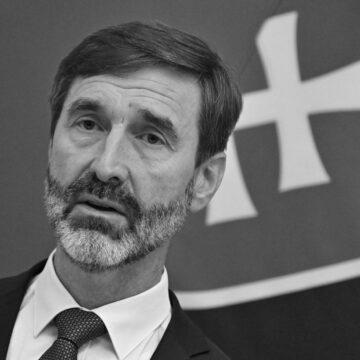 Словаччина хоче зняти санкції з двох російських олігархів Словаччина хоче зняти санкції з двох російських олігархів