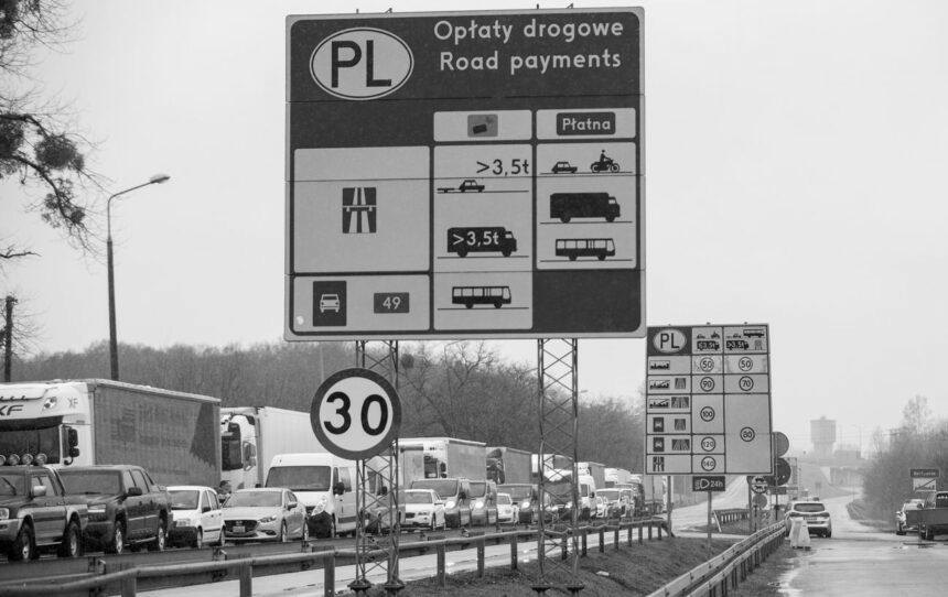 Ажіотаж на кордоні: у ДПСУ назвали причину черг на в’їзд в Україну і дали пораду