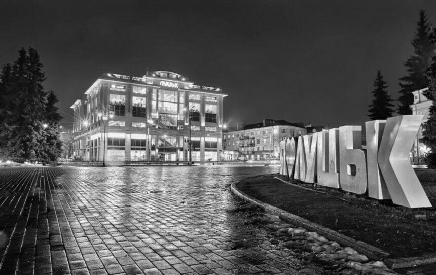 Луцьк за крок до безвладдя? Мер міста та секретар ради синхронно подали у відставку