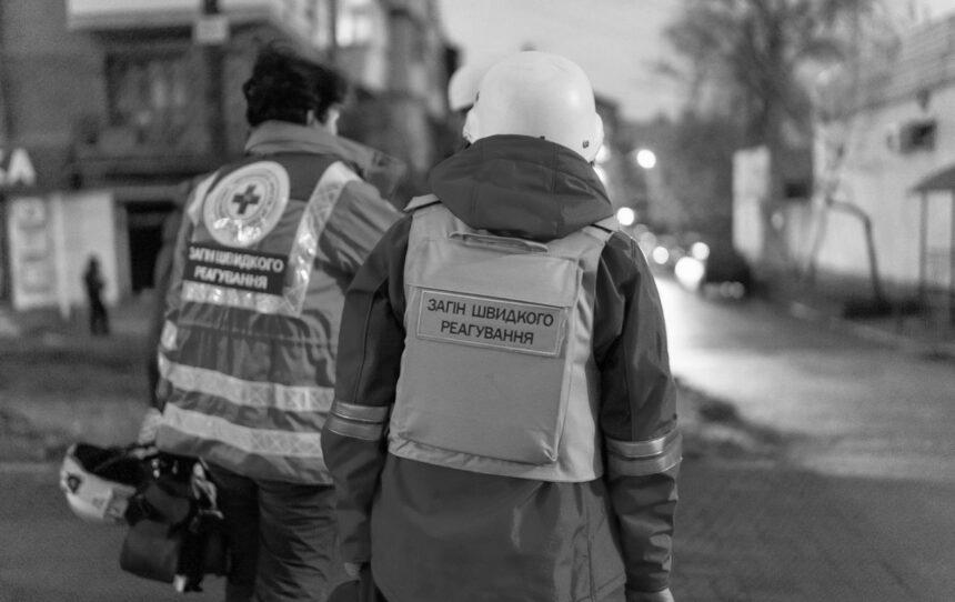 РФ атакувала Запоріжжя: КАБ влучив у багатоповерхівку, є поранені РФ атакувала Запоріжжя: КАБ влучив у багатоповерхівку, є поранені