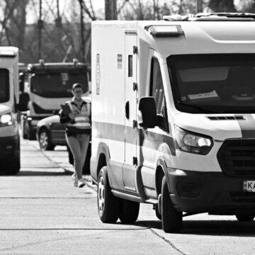 Поламали авто і “забули” про золото: Угорщина частково повернула майно Ощадбанку