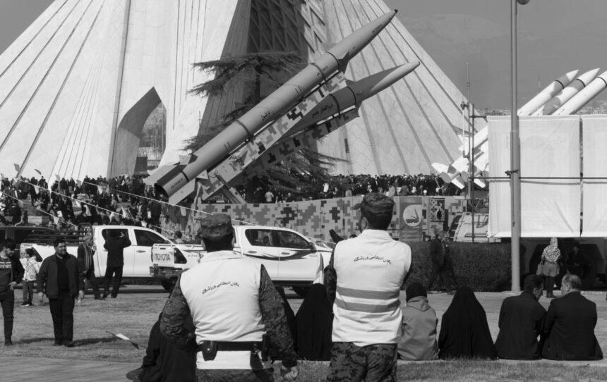 Іран балістикою вдарив по найбільшому в світі ЗПГ-комплексу в Катарі Іран балістикою вдарив по найбільшому в світі ЗПГ-комплексу в Катарі