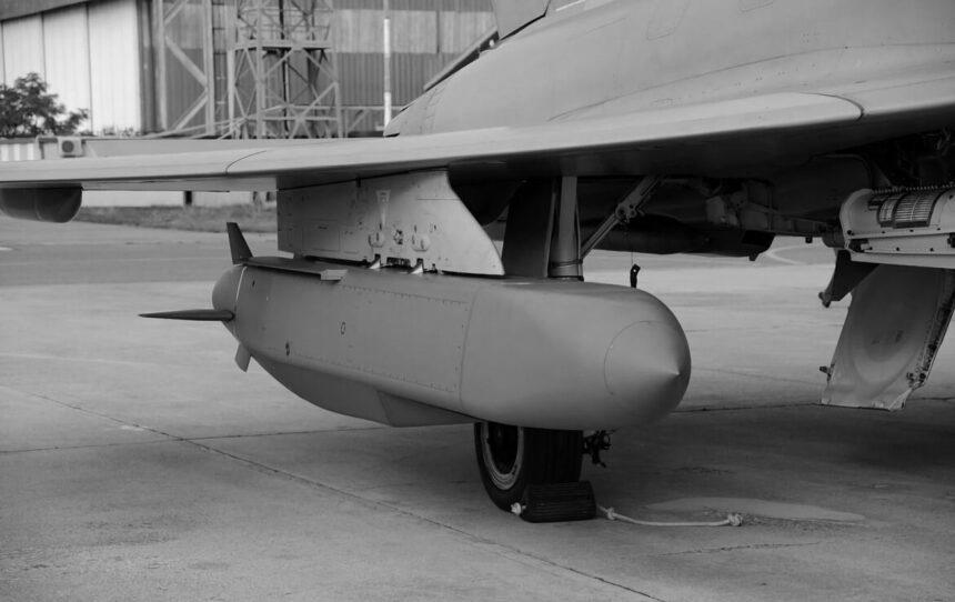 Пів року без мікросхем для "Іскандерів": нові подробиці удару по заводу у Брянську Пів року без мікросхем для “Іскандерів”: нові подробиці удару по заводу у Брянську