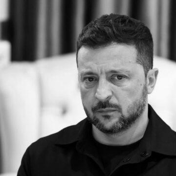 "Це абсолютне збочення": Зеленський емоційно відреагував на удар "Шахедами" по церкві “Це абсолютне збочення”: Зеленський емоційно відреагував на удар “Шахедами” по церкві