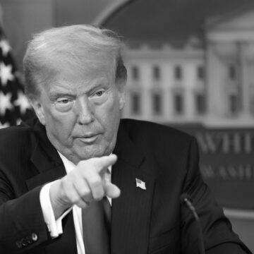 "Ми це запам'ятаємо": Трамп розлютився через закриття Францією неба для літаків США “Ми це запам’ятаємо”: Трамп розлютився через закриття Францією неба для літаків США