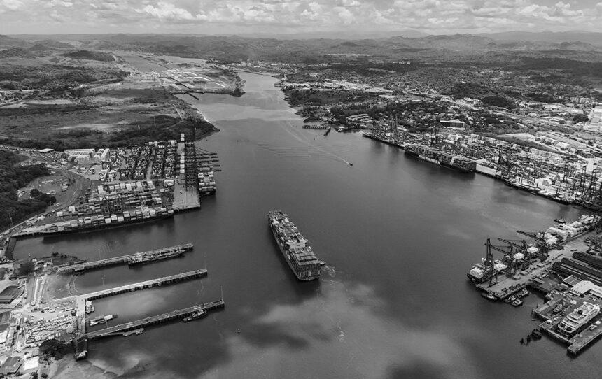 Ціни на прохід Панамським каналом злетіли до рекорду через війну в Ірані, – FT