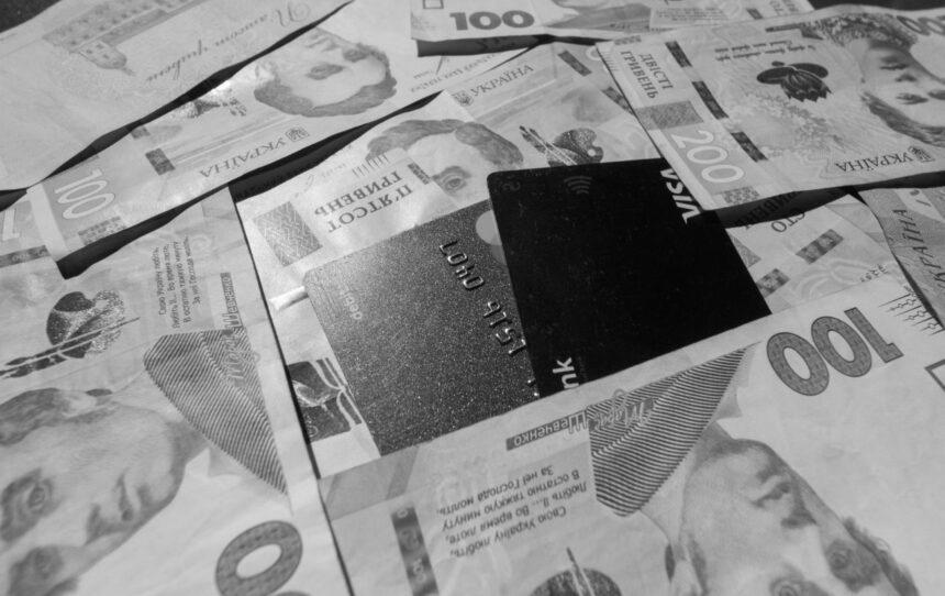 "Бойові" на папері: в частині НГУ на Дніпропетровщині викрили схему незаконних виплат “Бойові” на папері: в частині НГУ на Дніпропетровщині викрили схему незаконних виплат