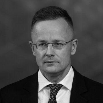 Сійярто знову звинуватив Україну в "зазіханні на суверенітет" і пригрозив наслідками Сійярто знову звинуватив Україну в “зазіханні на суверенітет” і пригрозив наслідками