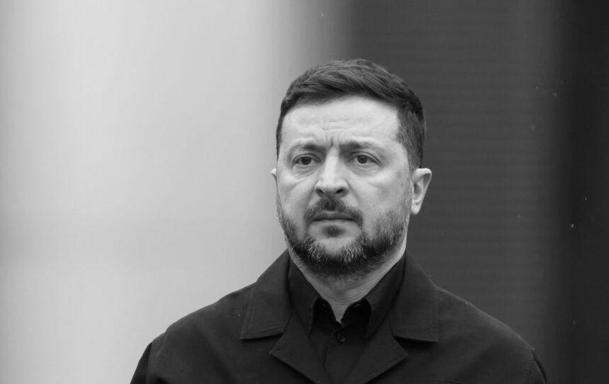 Зеленський анонсував нові "далекобійні санкції" проти Росії Зеленський анонсував нові “далекобійні санкції” проти Росії