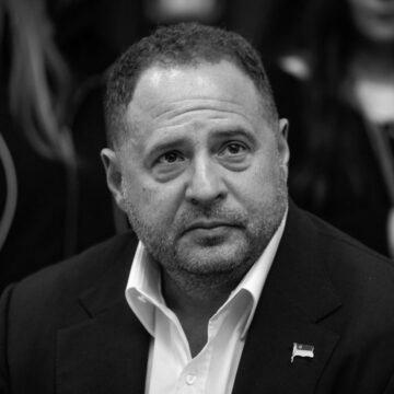 За Єрмака внесли всі 140 мільйонів гривень застави для виходу з СІЗО За Єрмака внесли всі 140 мільйонів гривень застави для виходу з СІЗО