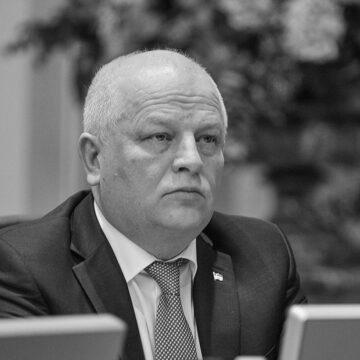 Помер народний депутат Степан Кубів Помер народний депутат Степан Кубів