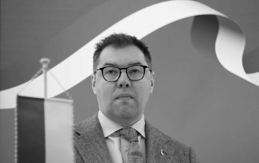 Посол України у Берліні жорстко висловився про “посередника” Шредера