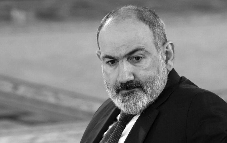"У Вірменії є вибір": Пашинян жорстко відповів на випади Лукашенка “У Вірменії є вибір”: Пашинян жорстко відповів на випади Лукашенка