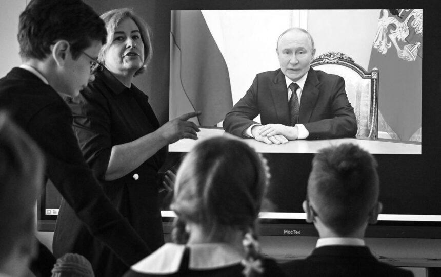 ЄС ввів санкції проти таборів РФ, де займались ідеологічною обробкою українських дітей ЄС ввів санкції проти таборів РФ, де займались ідеологічною обробкою українських дітей