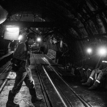 У Китаї стався один із найстрашніших вибухів на шахті за десятиліття: загинули 90 людей У Китаї стався один із найстрашніших вибухів на шахті за десятиліття: загинули 90 людей
