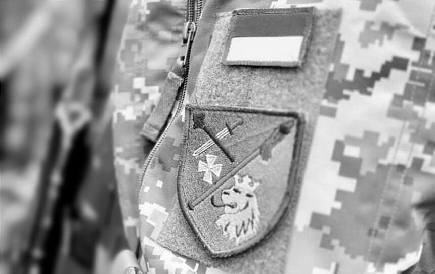 У Львові натовп напав на авто ТЦК і відбив чоловіка (відео)