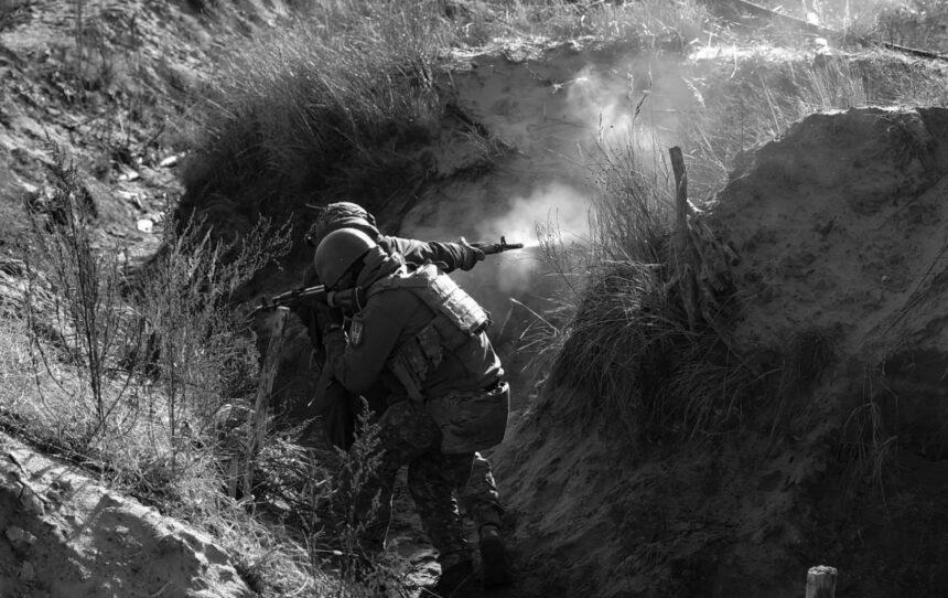 На Житомирщині розікрали гроші на будівництві командного пункту ЗСУ: кого затримала СБУ На Житомирщині розікрали гроші на будівництві командного пункту ЗСУ: кого затримала СБУ