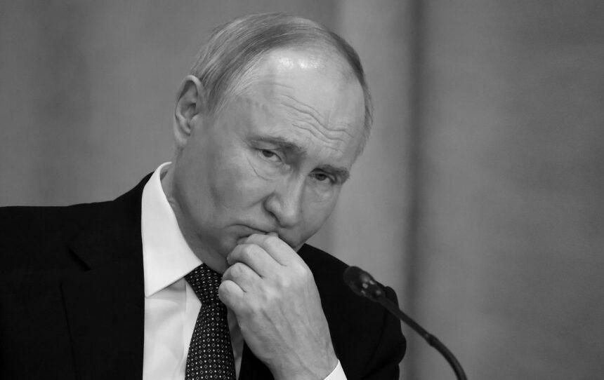 Путін помилився з "Орєшніком": уламки ракети вже вивчає розвідка США Путін помилився з “Орєшніком”: уламки ракети вже вивчає розвідка США