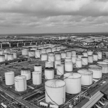 Bloomberg дав невтішний прогноз щодо цін на нафту на найближчий рік