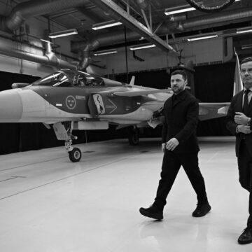 Швеція продасть Україні винищувачі Gripen кількох модифікацій Швеція продасть Україні винищувачі Gripen кількох модифікацій