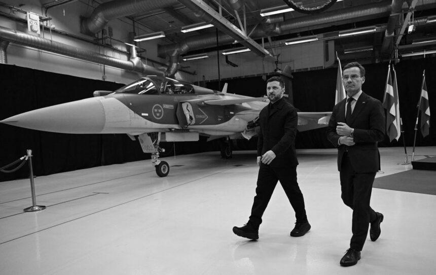 Швеція продасть Україні винищувачі Gripen кількох модифікацій Швеція продасть Україні винищувачі Gripen кількох модифікацій