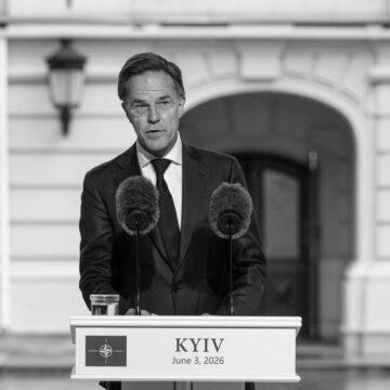 Рютте висміяв Путіна за парад 9 травня: провів швидше, ніж дозволила Україна Рютте висміяв Путіна за парад 9 травня: провів швидше, ніж дозволила Україна