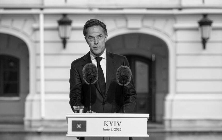 Рютте висміяв Путіна за парад 9 травня: провів швидше, ніж дозволила Україна