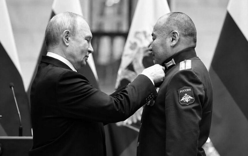 Дрони “мінуснули” окупанта, який звітував Путіну про “взяття” Сіверська (відео)