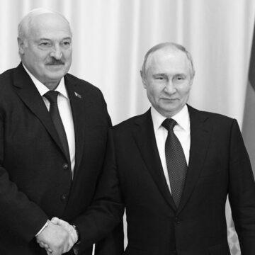 Білорусь стала однією з опор російської військової економіки, – AP