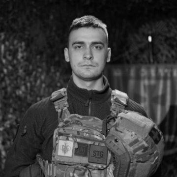 Бойовий медик у 21 рік. Історія Дмитра Куницького, який рятує штурмовиків на фронті Бойовий медик у 21 рік. Історія Дмитра Куницького, який рятує штурмовиків на фронті