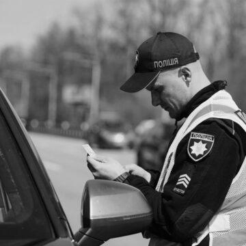 Водіям готують жорсткі штрафи за порушення ПДР і перевищення швидкості Водіям готують жорсткі штрафи за порушення ПДР і перевищення швидкості