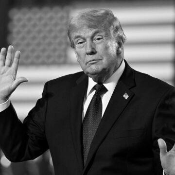 Трамп відреагував на лист Зеленського до Путіна (відео) Трамп відреагував на лист Зеленського до Путіна (відео)