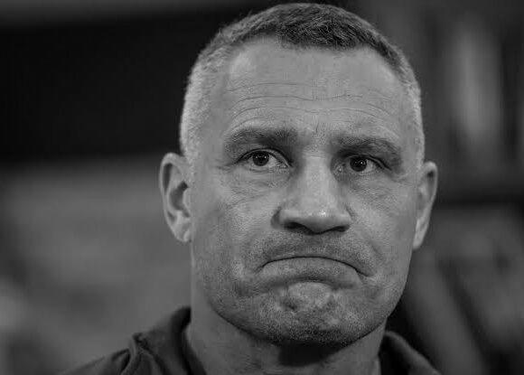 02 Чи почує Кличко петицію киян, чи голос Алієва впливовіший?