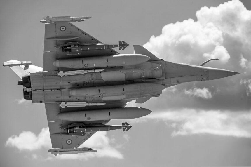 02 Україна замовила перші 16 французьких винищувачів Rafale