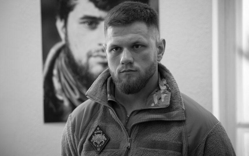 Сирський оголосив догану комбату "Вовків Да Вінчі" Філімонову Сирський оголосив догану комбату “Вовків Да Вінчі” Філімонову