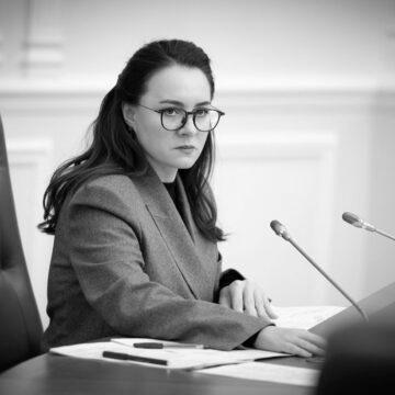 Свириденко подала у відставку з посади прем'єра Свириденко подала у відставку з посади прем’єра
