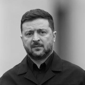 "Просто тварі". Зеленський пообіцяв відповідь на удар по ТЦ у Кривому Розі “Просто тварі”. Зеленський пообіцяв відповідь на удар по ТЦ у Кривому Розі