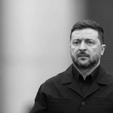 Зеленський доручив створити закон про захист національних святинь України Зеленський доручив створити закон про захист національних святинь України