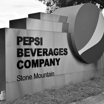 Російський удар пошкодив виробництво PepsiCo на Миколаївщині Російський удар пошкодив виробництво PepsiCo на Миколаївщині
