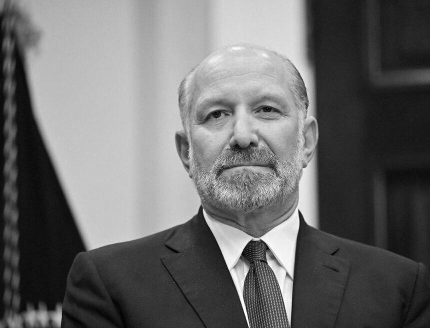 У Трампа звернулися до Apple із закликом не купувати мікросхеми у Китаю У Трампа звернулися до Apple із закликом не купувати мікросхеми у Китаю