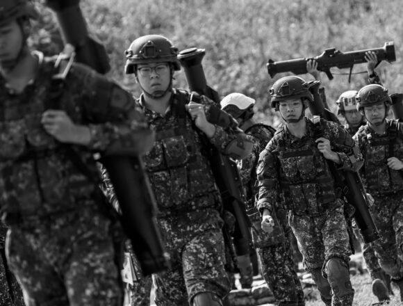 Тайвань спрямує на оборону рекордну суму через загрозу вторгнення Китаю Тайвань спрямує на оборону рекордну суму через загрозу вторгнення Китаю