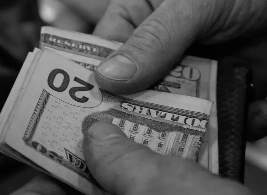 Курс валют на 11 вересня: скільки коштують долар, євро та злотий