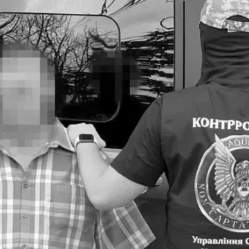 kness-auto-27c704473e2dd7d00d СБУ затримала одного з найбільш законспірованих агентів РФ у Херсоні