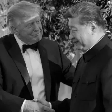 Трамп на зустрічі пропонував Сі купляти американську зброю